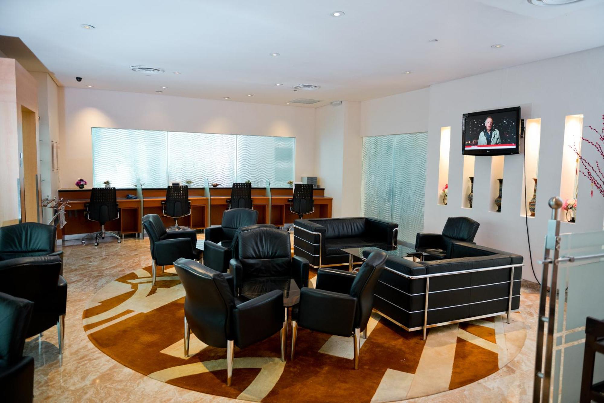 Parkcity Everly Hotel Bintulu Exterior photo